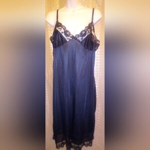 Unbranded Ladies Black Slip Size 38